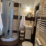 W Beskidach Niezapominajka Przy Stoku アパート ライツァ