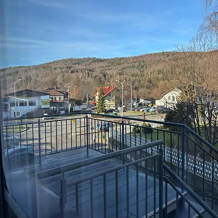 W Beskidach Niezapominajka Przy Stoku Rajcza